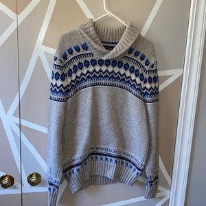 American Eagle Casual Sweater